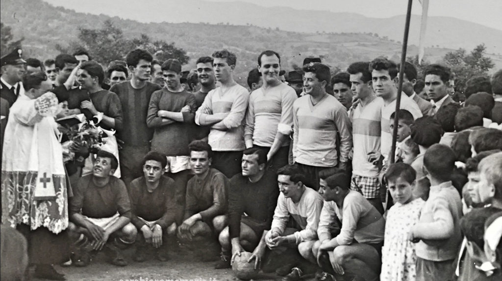 Benedizione calcio60