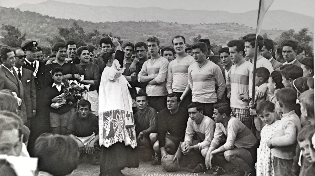 Benedizione2 calcio60